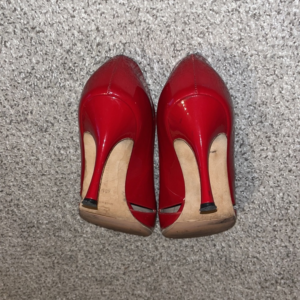 Red Manolo Blahnik Peeptoe Stilletto Heels - AUTHENTIC! - Picture 4 of 9